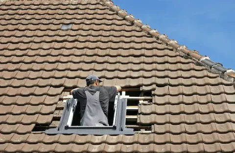 Pose de velux - Saint-Nexans
